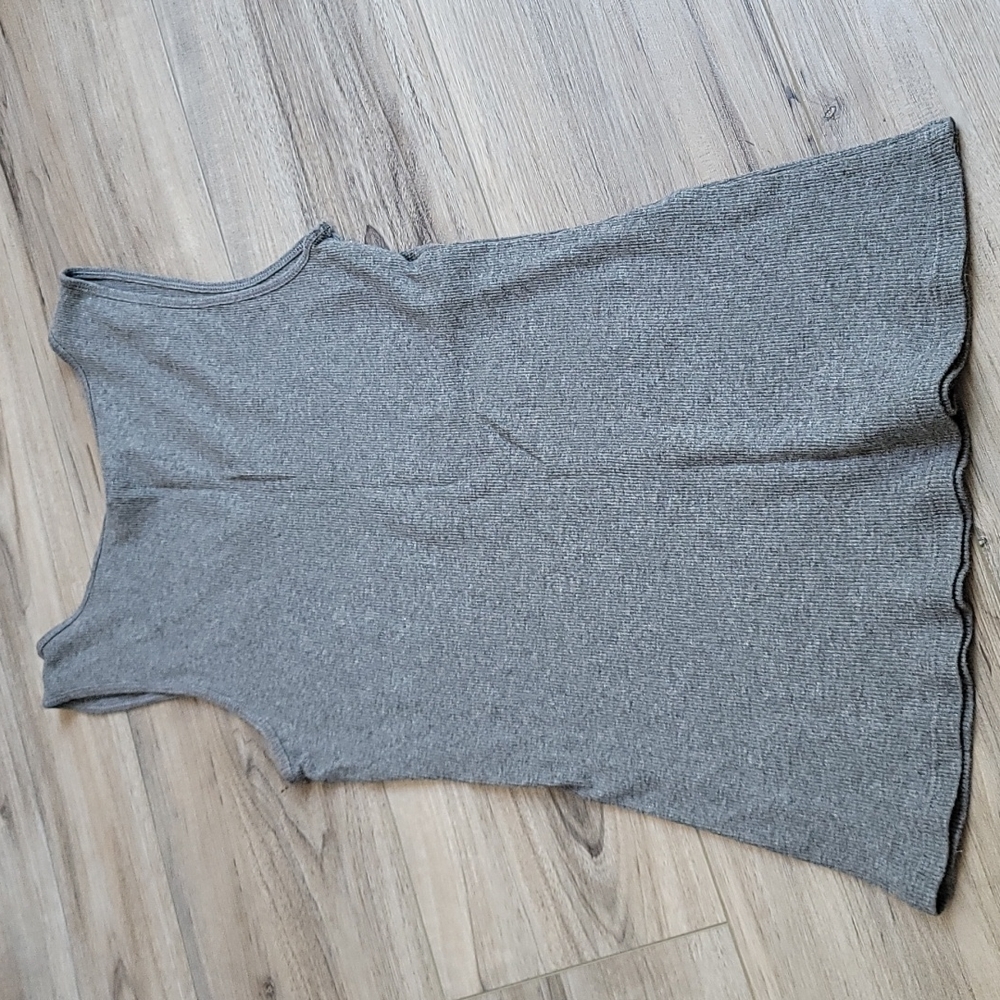 Express Sexy Basic Tank Size Medium - image 6